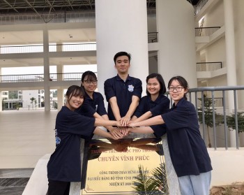 Giường vận chuyển bệnh nhân